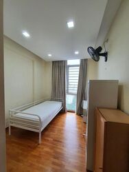The Lakeshore (D22), Condominium #626929961